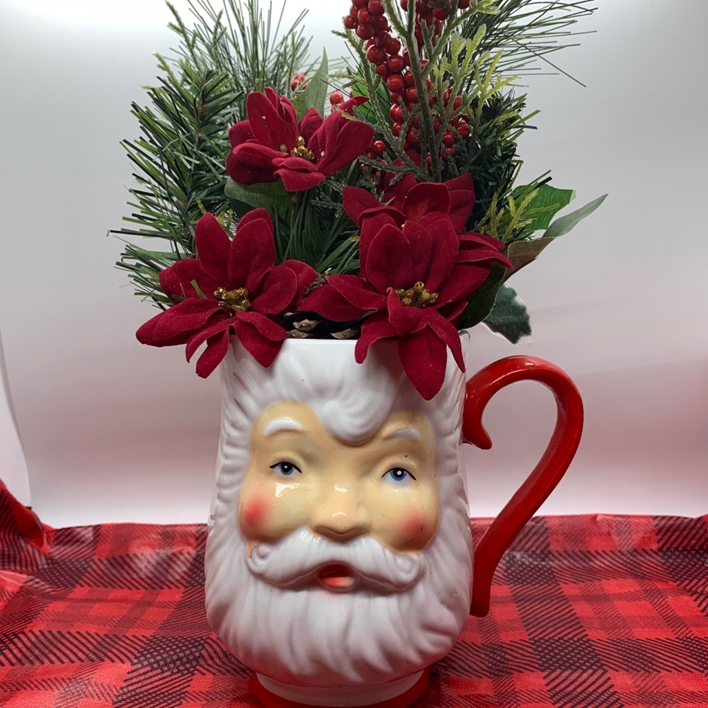 Vintage Santa Mug with flowers